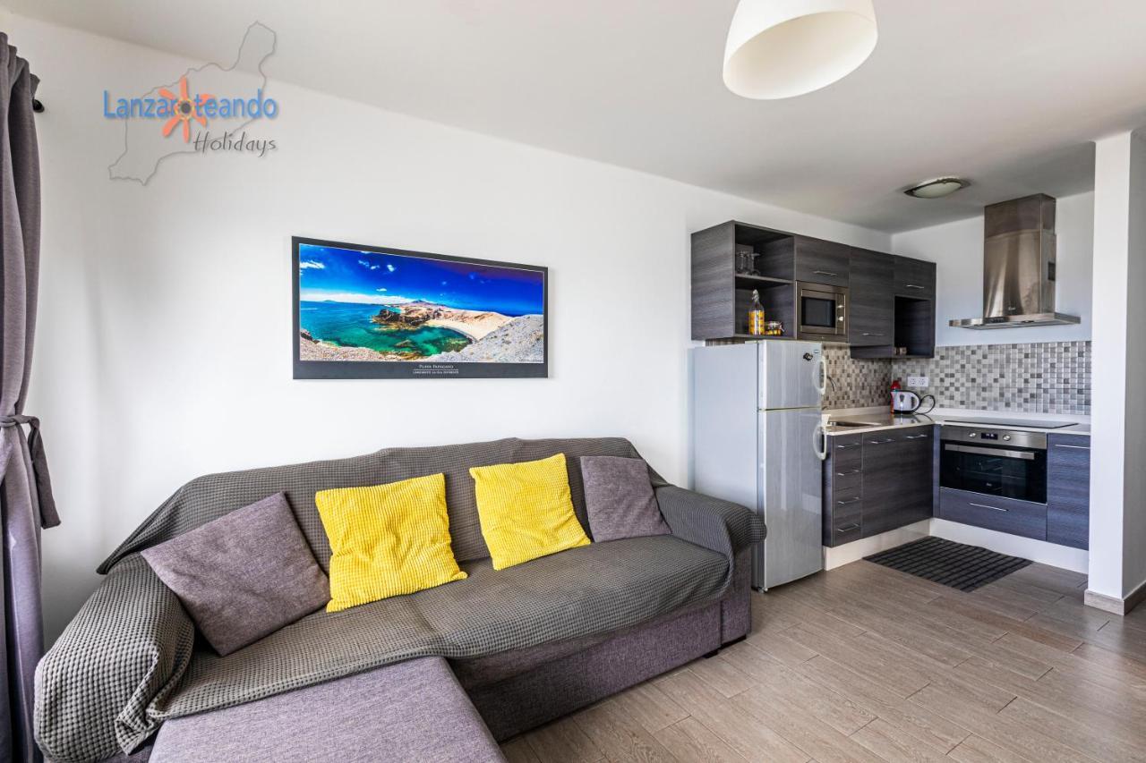 Vivienda Vacacional Lizzy Puerto del Carmen  Exterior photo
