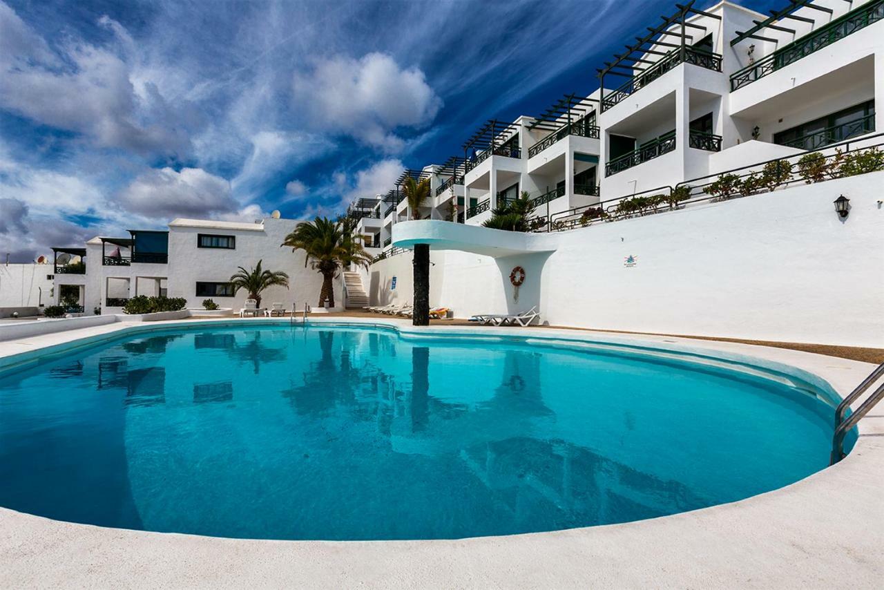 Vivienda Vacacional Lizzy Puerto del Carmen  Exterior photo