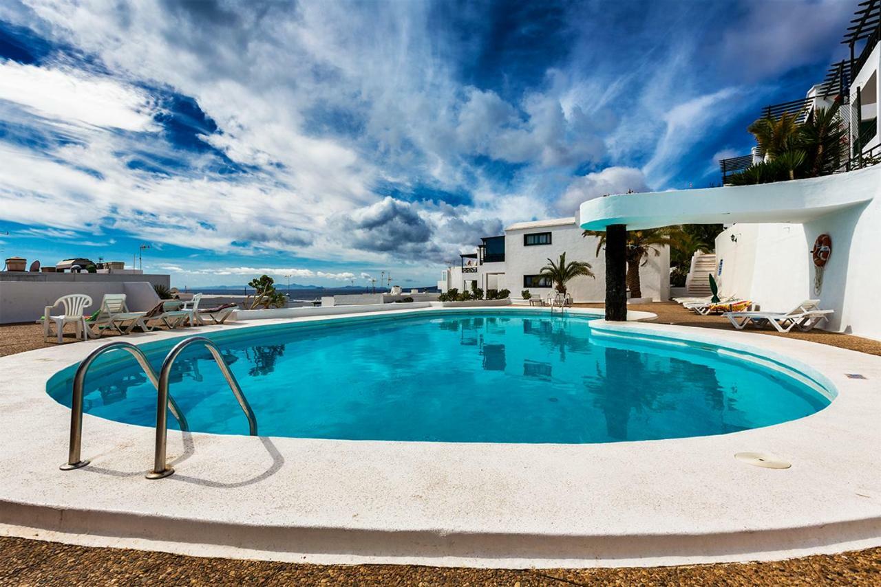 Vivienda Vacacional Lizzy Puerto del Carmen  Exterior photo