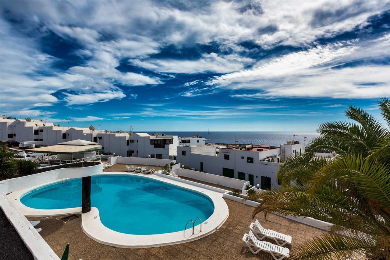 Vivienda Vacacional Lizzy Puerto del Carmen  Exterior photo